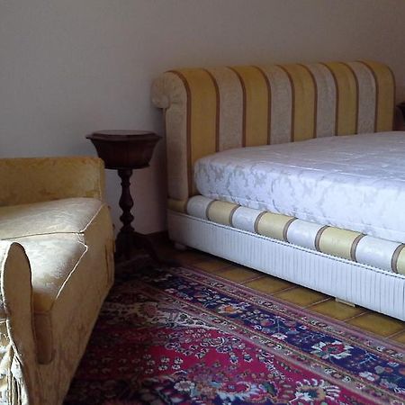 Ferienwohnung Liv'In Roma Campo Dei Fiori Zimmer foto