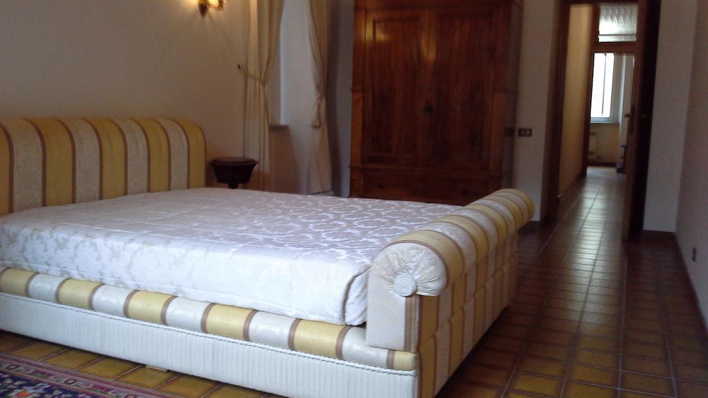Ferienwohnung Liv'In Roma Campo Dei Fiori Zimmer foto